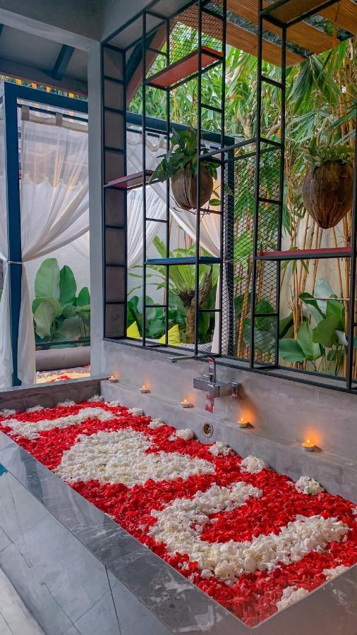 Vinna Villa Seminyak Керобокан Экстерьер фото