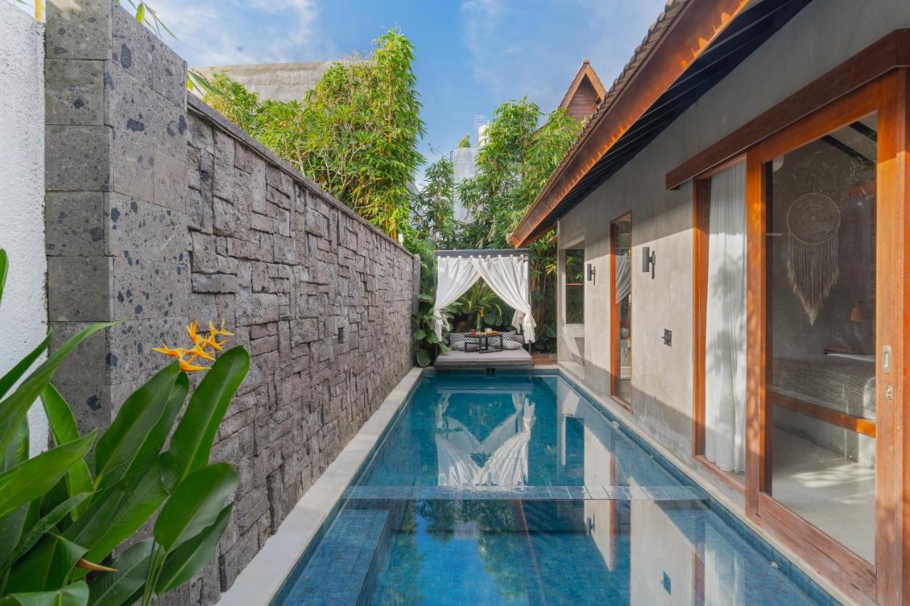 Vinna Villa Seminyak Керобокан Экстерьер фото